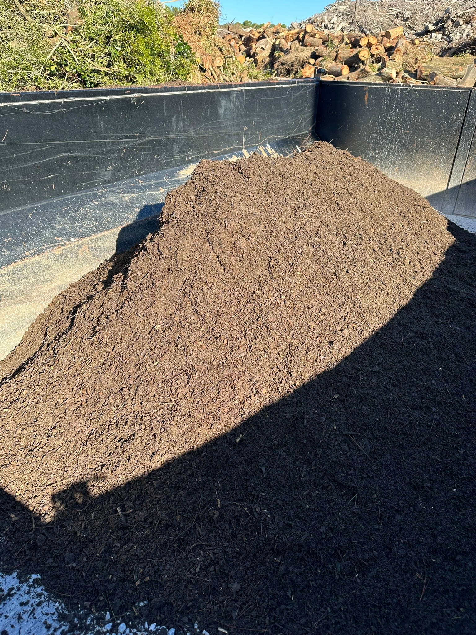 Compost {1 YARD}