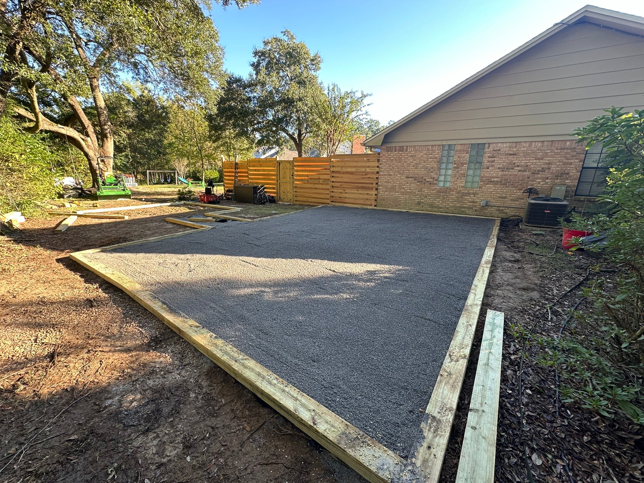 1/4 Mod Limestone/ Paver Base {1 TON}