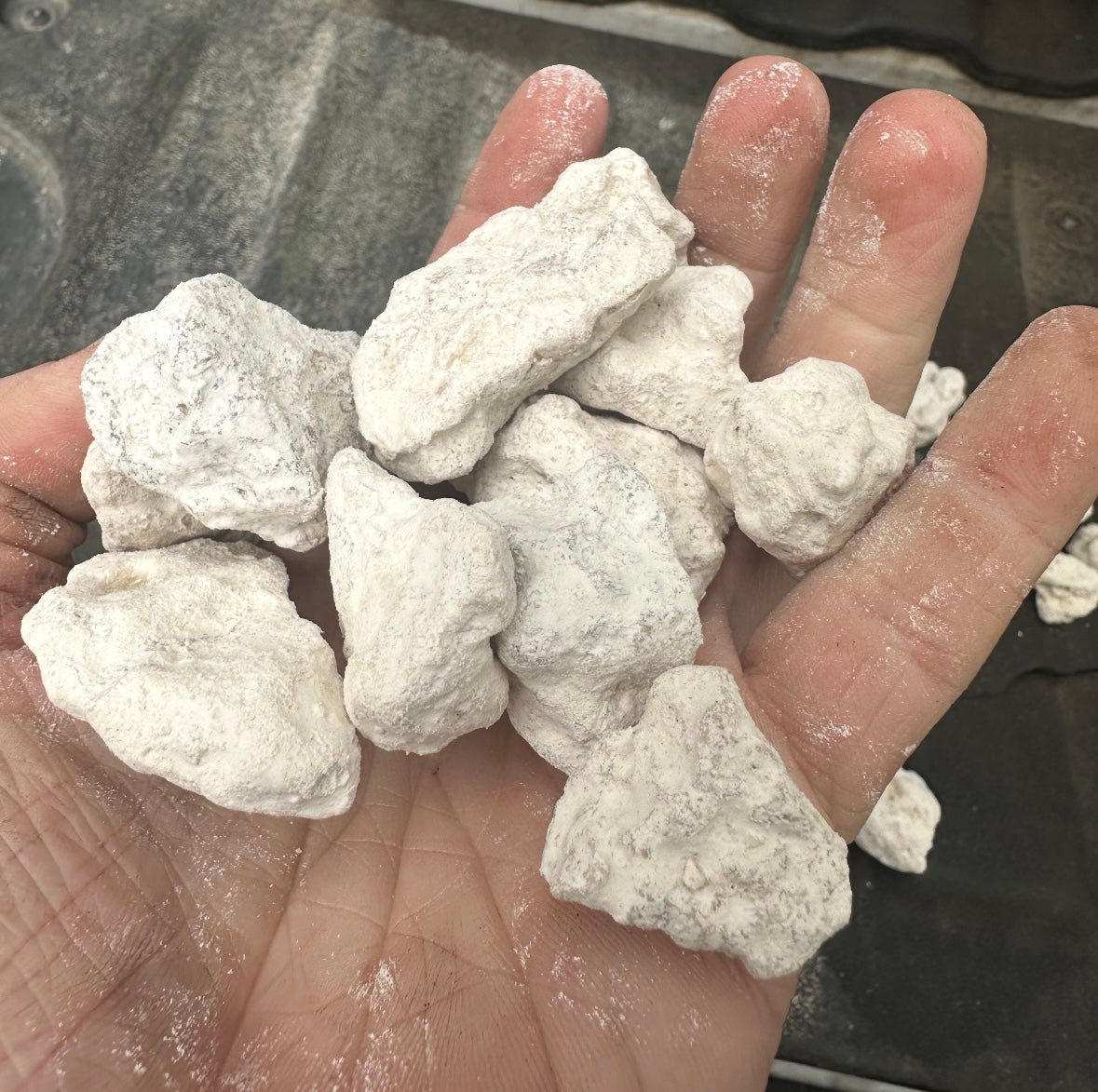 #57 Bahama Stone {1 TON}