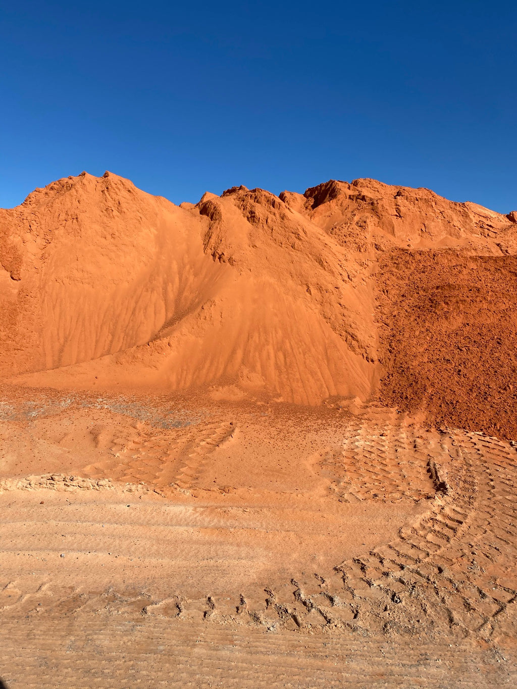 Red Fill Bulk {20 ton truck load}