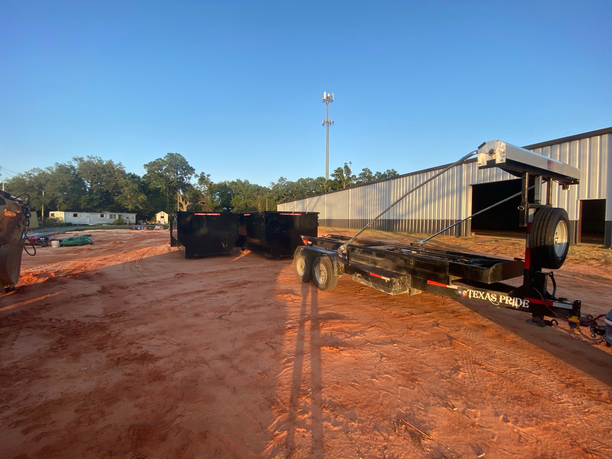 Red Fill Dirt {1 TON}