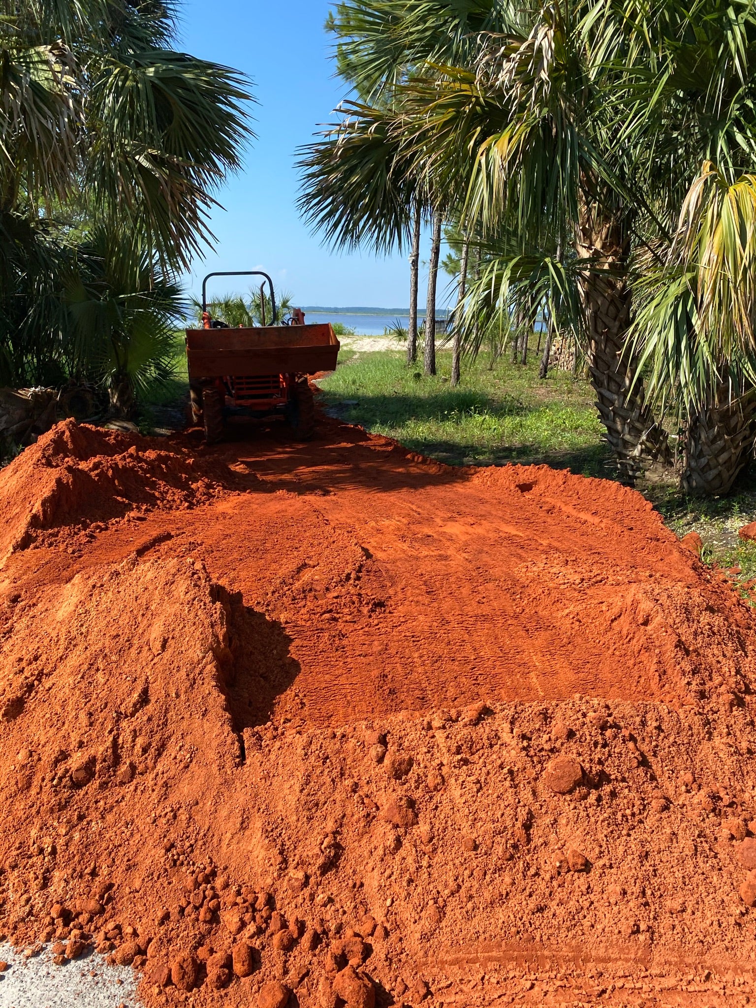 Red Fill Bulk {20 ton truck load}