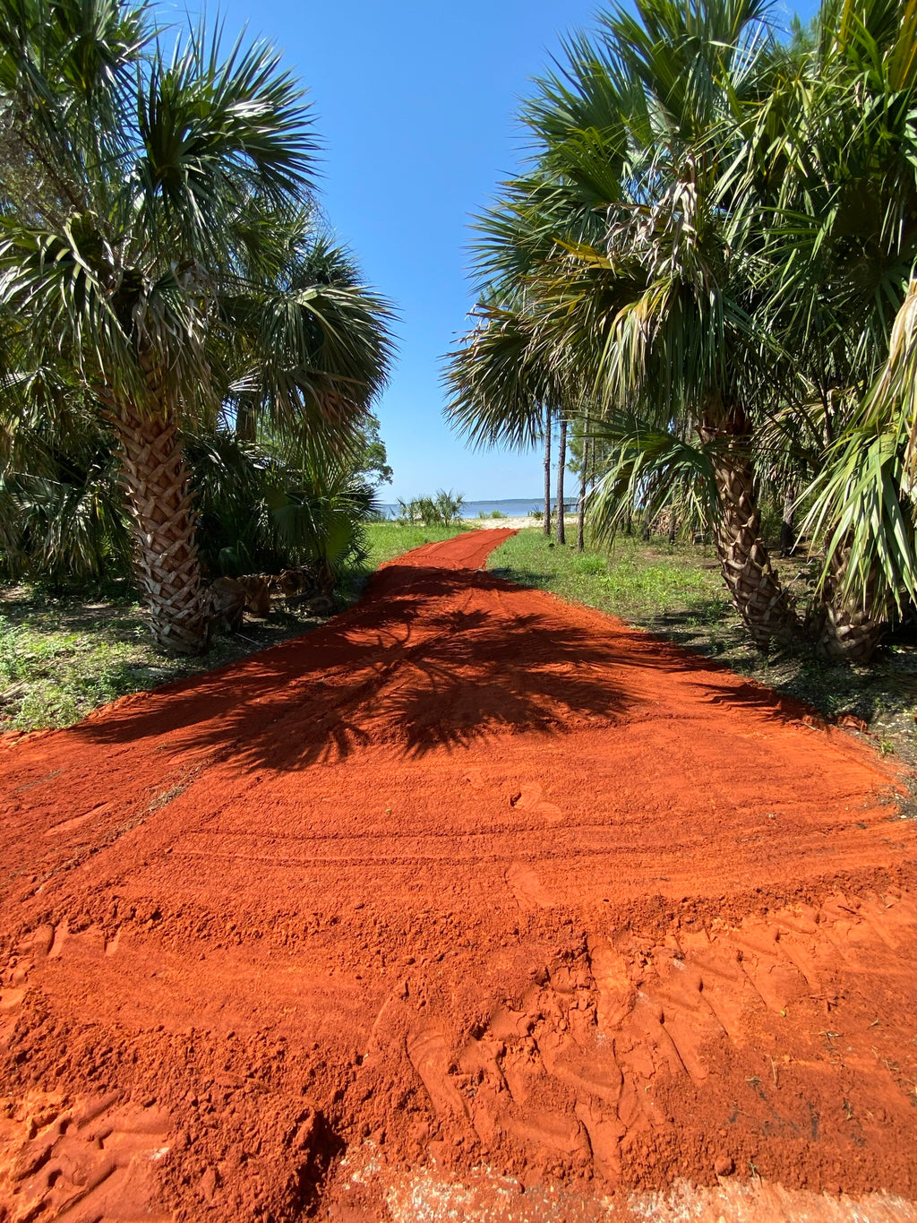 Red Fill Dirt {1 TON}